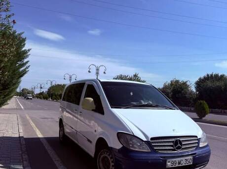 Mercedes  2005