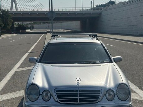 Mercedes E 220 1999