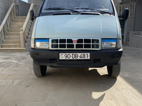 GAZ 2705 2000