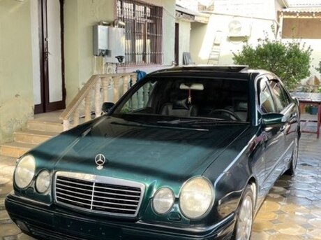 Mercedes E 240 1999