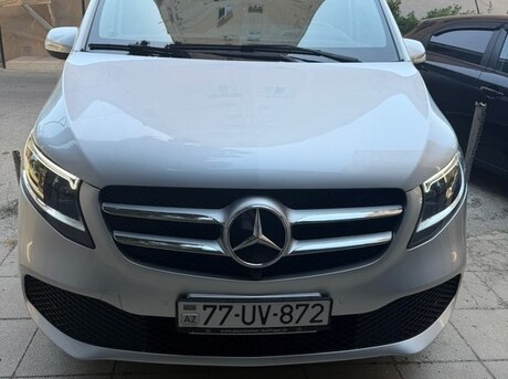 Mercedes  2019