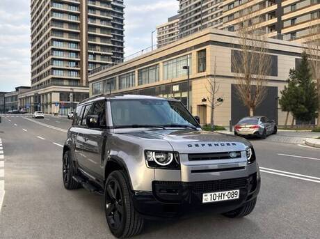 Land Rover Defender 2023