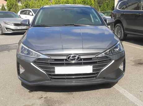 Hyundai Elantra 2018