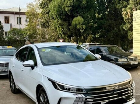 BYD Destroyer 05 2025