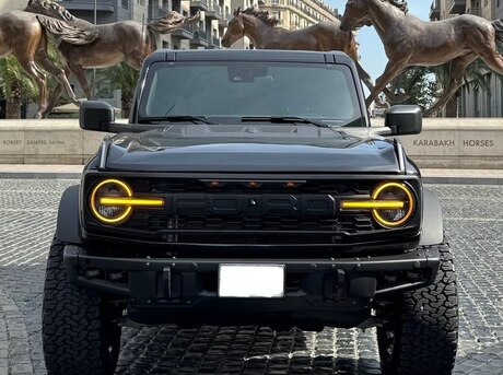Ford Bronco 2024