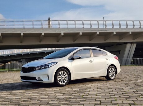 Kia K3 2016