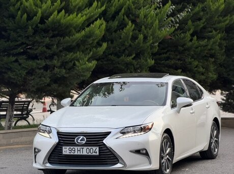 Lexus ES 300h 2016