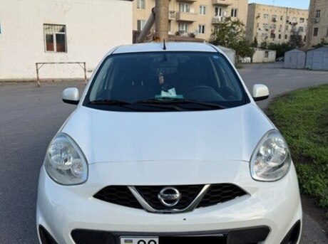 Nissan March 2017