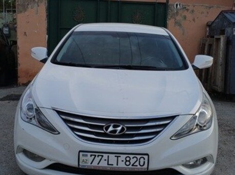Hyundai Sonata 2011
