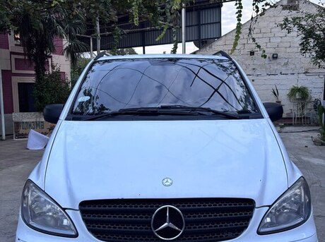 Mercedes  2009
