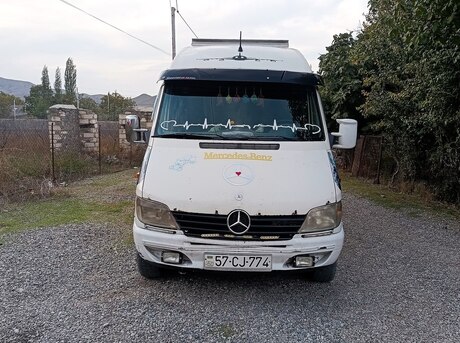 Mercedes Sprinter 413 2001