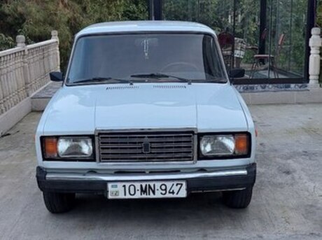 LADA (VAZ) 2107 2004