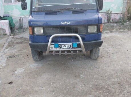 Mercedes 208 D 1994
