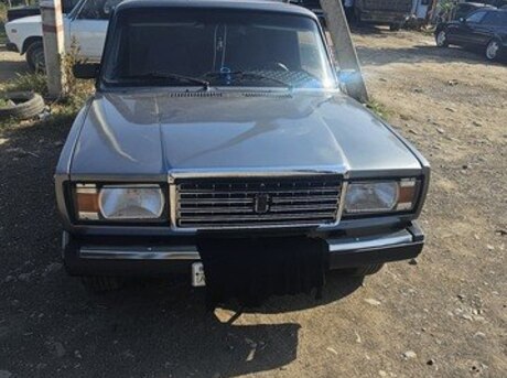 LADA (VAZ) 2107 2010