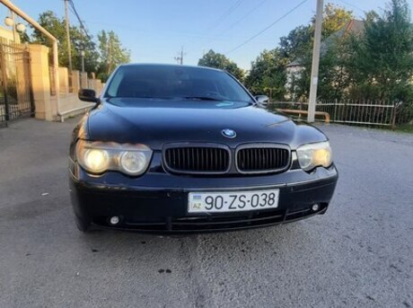 BMW 745 2003