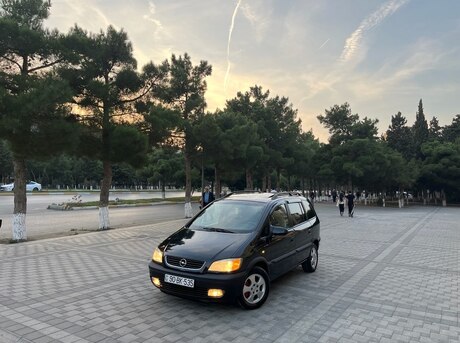 Opel Zafira 1999