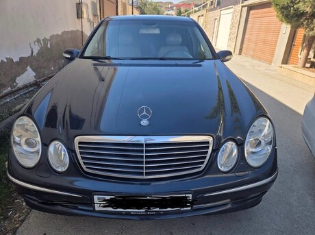 Mercedes E 270 2002