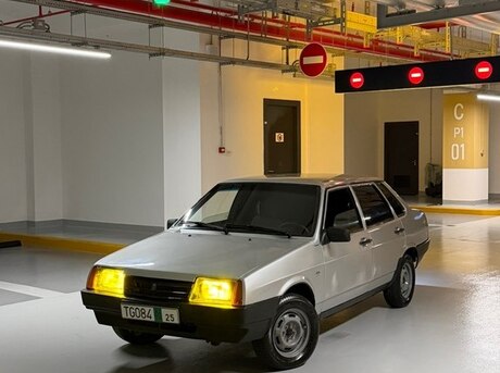 LADA (VAZ) 21099 2004