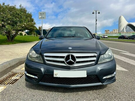 Mercedes C 250 2013