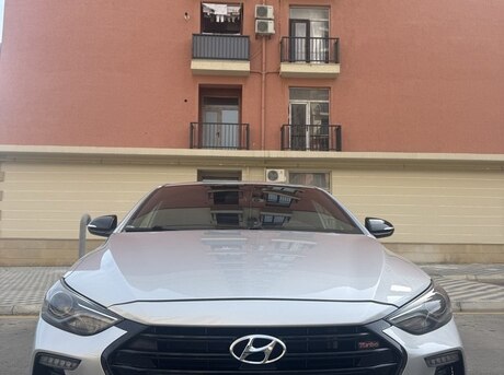 Hyundai Elantra 2017