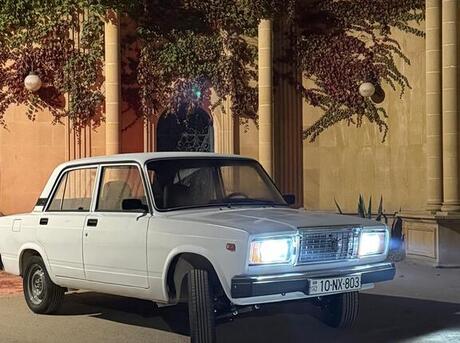 LADA (VAZ) 2107 2004