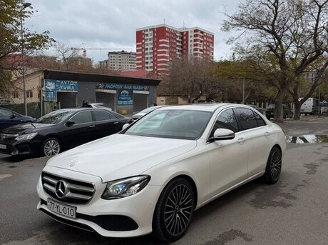 Mercedes E 220 d 2016
