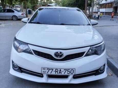 Toyota Camry 2013