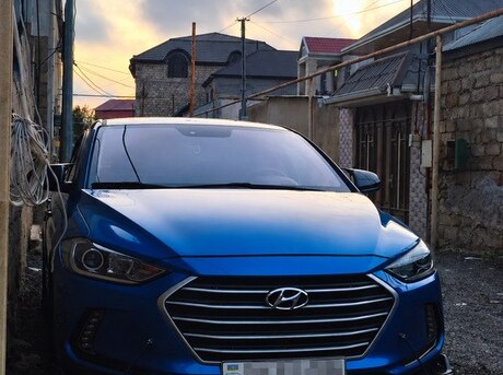 Hyundai Elantra 2017