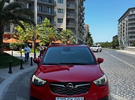 Opel Crossland X 2017