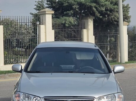 Nissan Sunny 2008