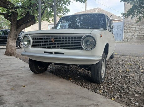 LADA (VAZ) 21011 1980