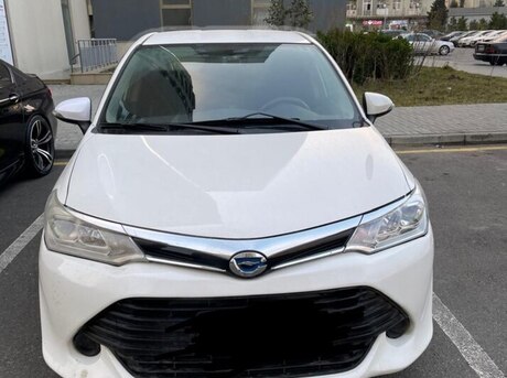 Toyota Corolla Axio 2016