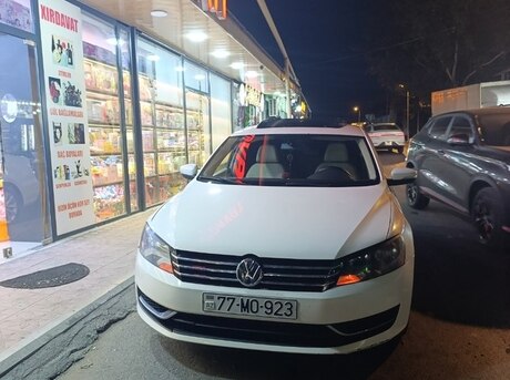 Volkswagen Passat 2012