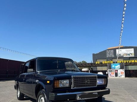 LADA (VAZ) 2107 2011