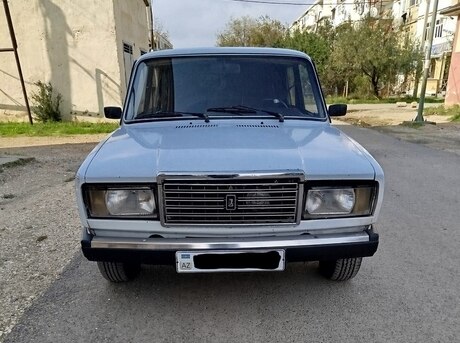 LADA (VAZ) 2107 2001