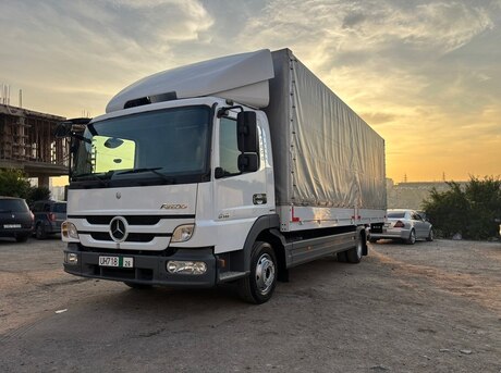 Mercedes Atego 818 2013