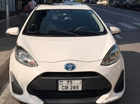 Toyota Aqua 2017