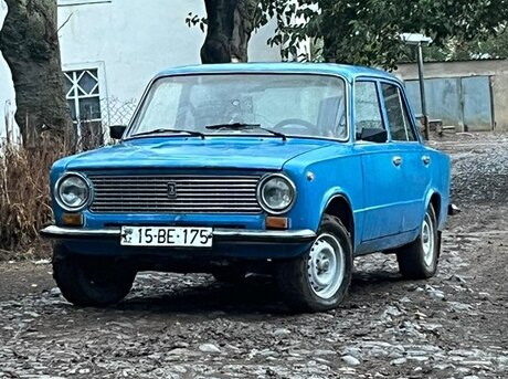 LADA (VAZ) 21011 1986