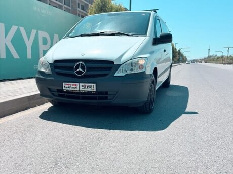 Mercedes  2011