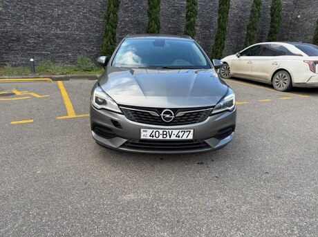 Opel Astra 2020