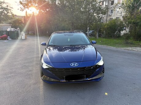 Hyundai Elantra 2021