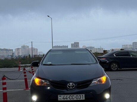 Toyota Auris 2014