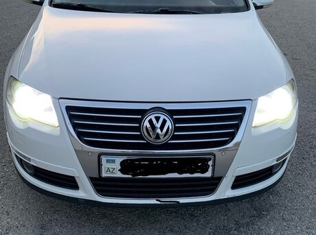 Volkswagen Passat 2010