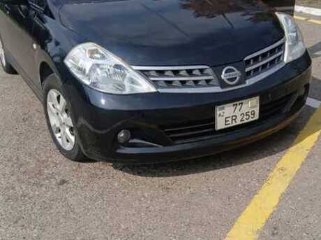 Nissan Tiida 2011