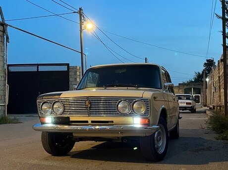 LADA (VAZ) 2103 1979