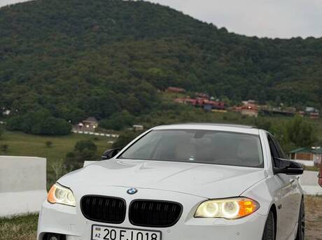 BMW 528 2015