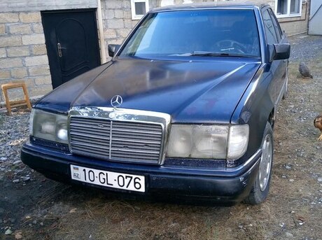 Mercedes 230 E 1990