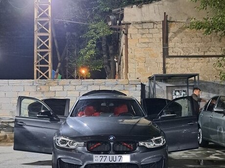 BMW 330 2015