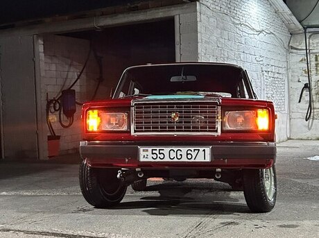 LADA (VAZ) 2107 2003