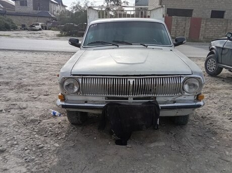 GAZ 24 1985